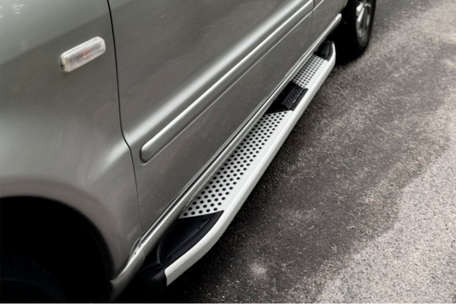 Mercedes ML W163 1997-2005 Side Steps Mevsim Grey (2 pcs, Aluminum) Image