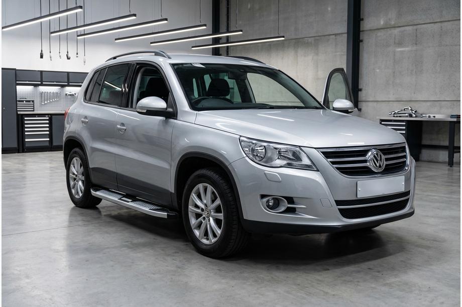 Volkswagen Tiguan 2007-2016 Side Steps Mevsim Grey (2 pcs, Aluminum) Image