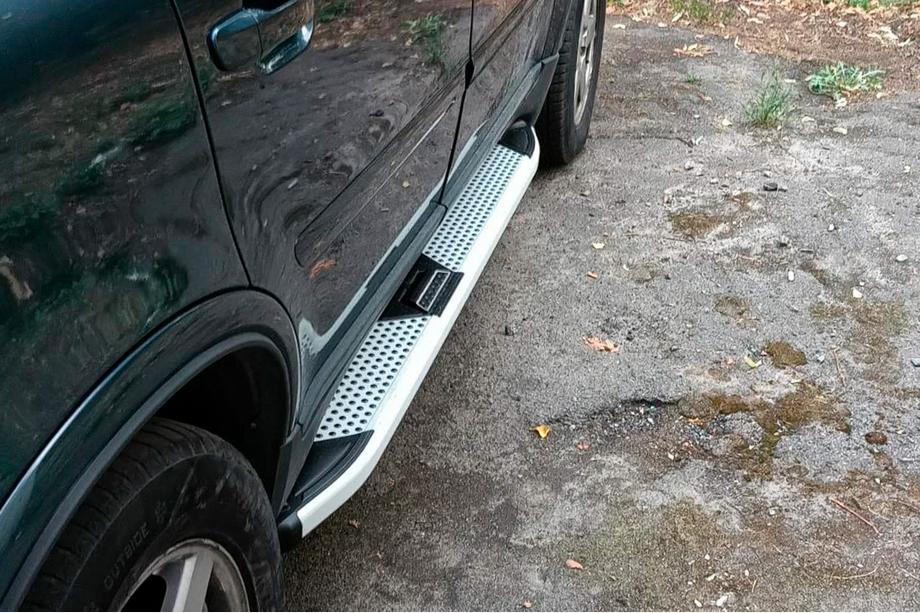 Volvo XC90 2002-2014 Side Steps Mevsim Grey (2 pcs, Aluminum) Photo 1