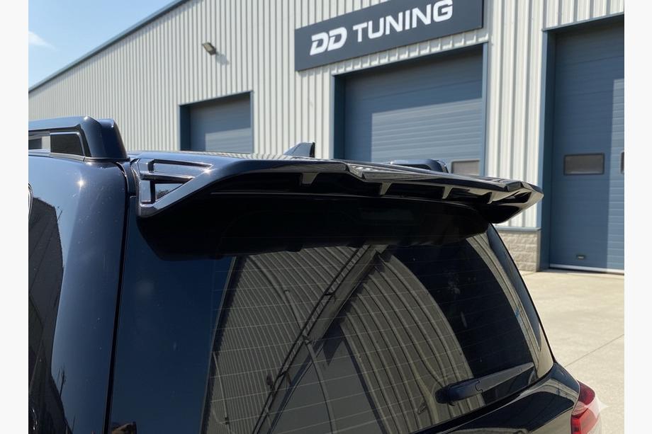 Toyota Land Cruiser 200 2007-2021 Ewan Rear Spoiler (2016-2021) Image