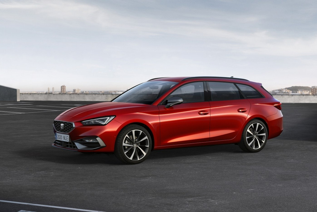 Review of the fourth generation of the station wagon SEAT Leon ST