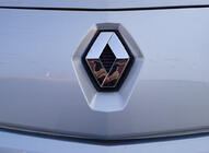 Renault Scenic/Grand 2003-2009 Front Emblem (128mm x 105mm Turkey) photo 2