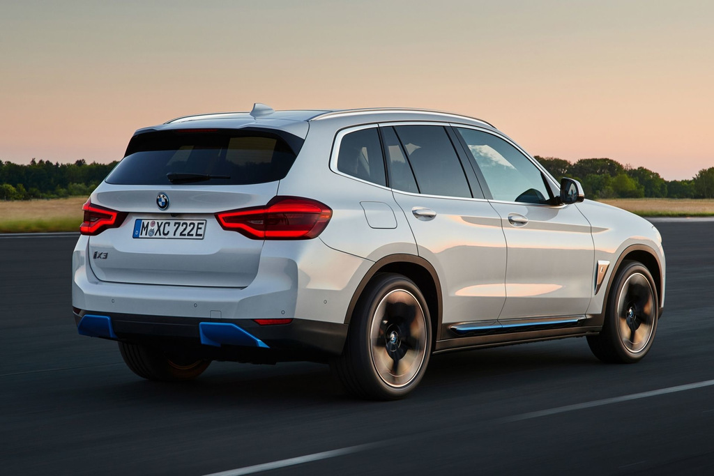 BMW iX3 electric crossover review