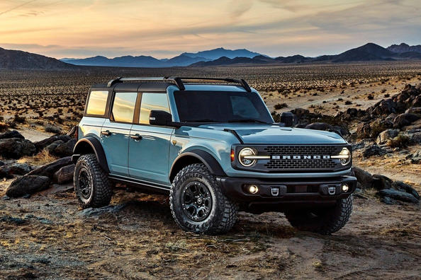 Five-door modification of the new generation Ford Bronco SUV Photo 2