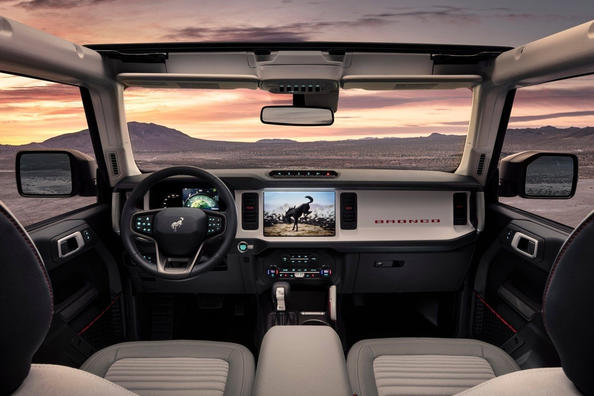 Five-door modification of the new generation Ford Bronco SUV Photo 7