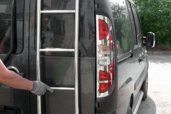 Ladder to an SUV - benefits and practicality
