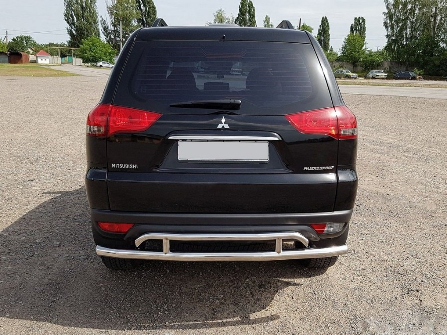 Rear bumper protection: types and features