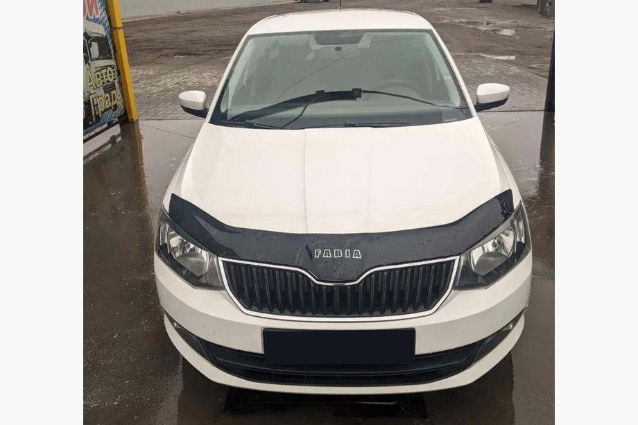 Skoda Fabia 2014-2021 Hood Deflector (VIP) Image