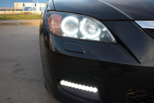 What is the advantage of DRL and what types are there