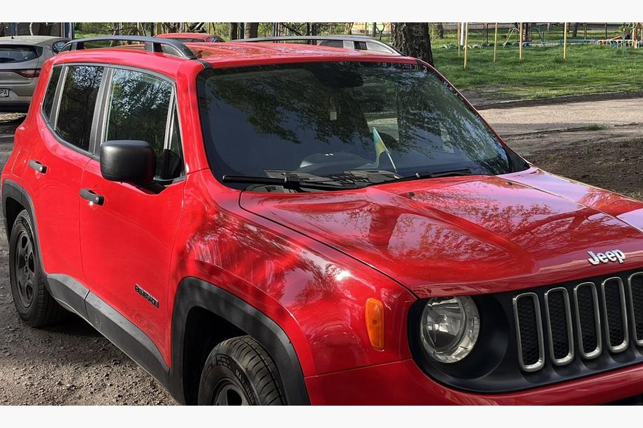 Jeep Renegade 2014- Skyport Roof Rails (matte black) Image