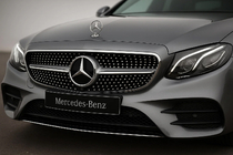 Mercedes E-class W213 2016-2023 Front Grille Diamond Silver (for Avantgarde/AMG-Line/E43 AMG/E53 AMG 2016-2020) Without camera mount photo 1