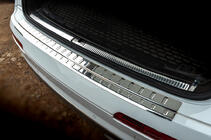 Audi Q7 2015–2026 Rear Bumper Protector Carmos Stainless Steel photo 1