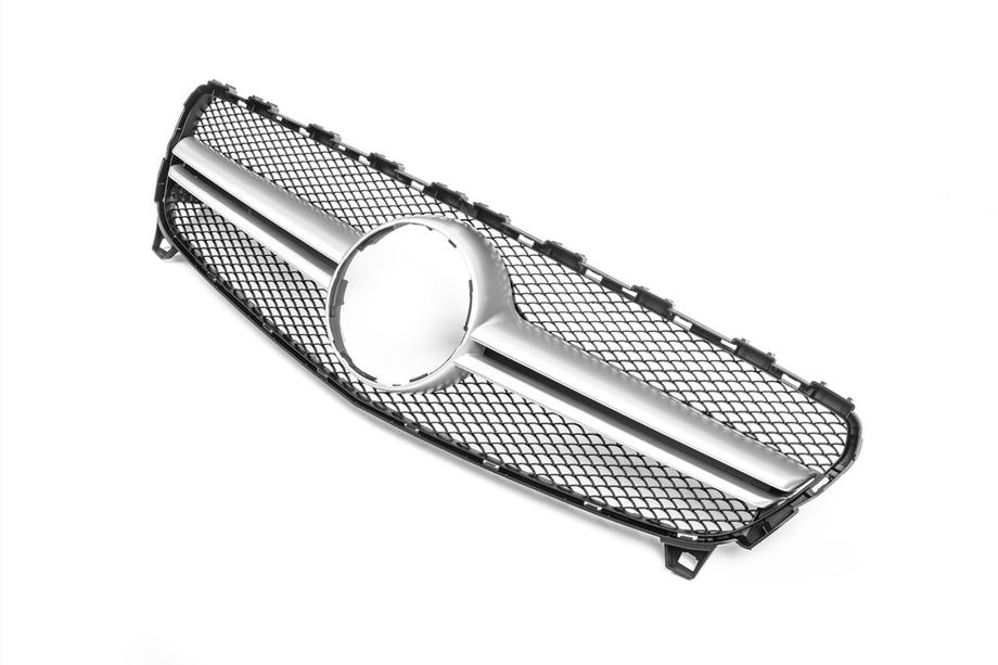 Mercedes A-class W176 2012-2018 Front Grille AMG Silver (2015-2018) Photo 3