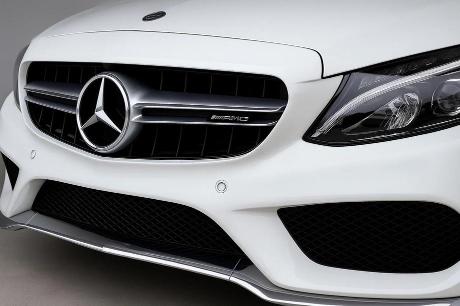 Mercedes C-class W205 2014-2021 Front Grille C63-Design (for Avantgarde/AMG-Line/C43 AMG) Image