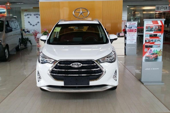Review of the compact crossover JAC S3