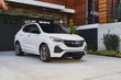 Compact crossover Buick Encore GX photo 2