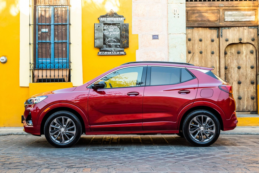 Compact crossover Buick Encore GX