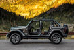 Jeep Wrangler Unlimited SUV review of the fourth incarnation photo 6