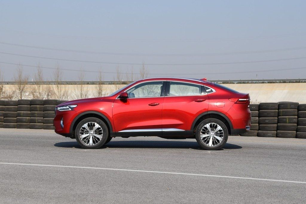 Coupe mid-size crossover Haval F7X