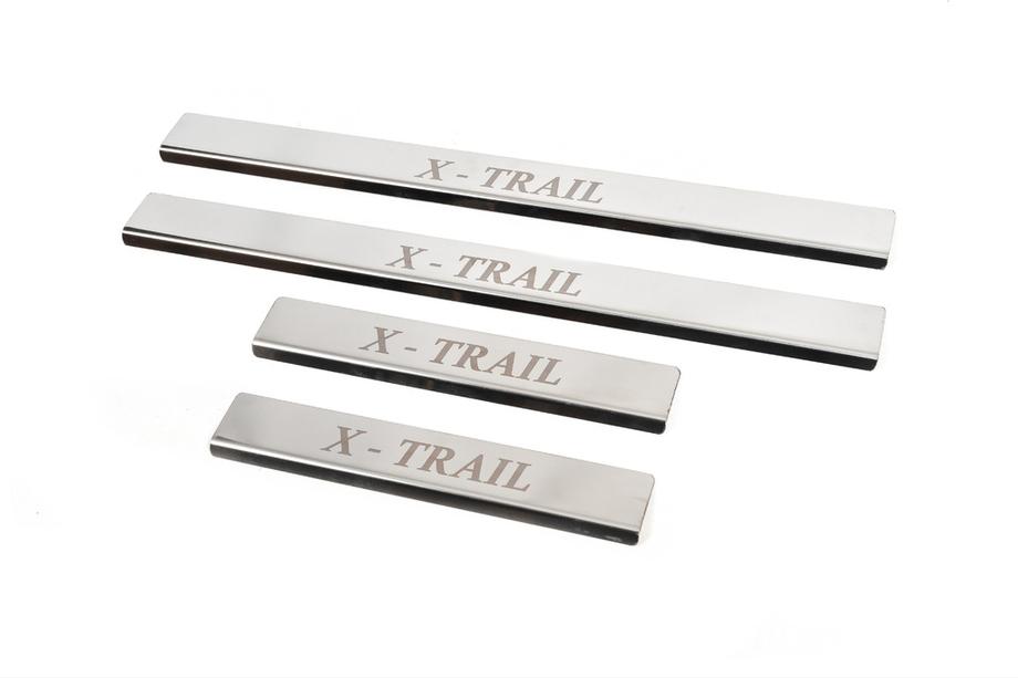Nissan X-trail T31 2007-2014 Carmos Door Sill Protectors (4 pcs, Stainless Steel) Image