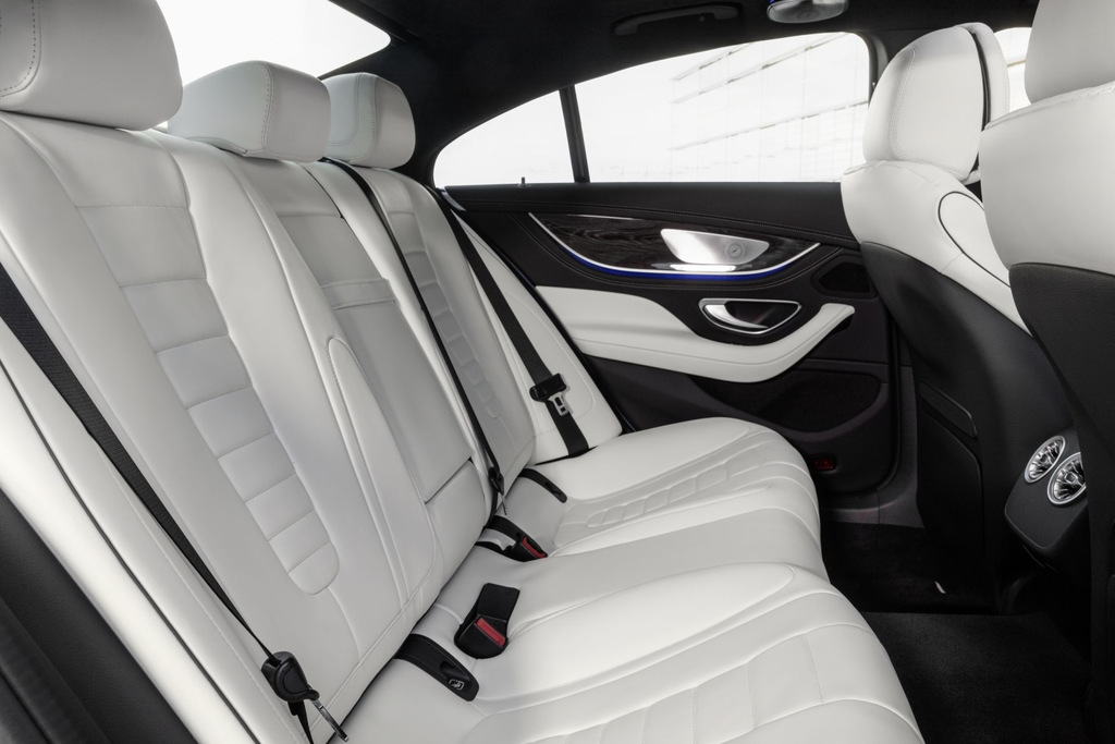 All-wheel drive coupe sedan Mercedes-Benz CLS-Class
