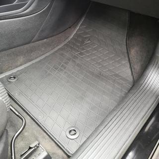 Rubber Floor Mats Stingray (4 pcs, rubber) photo 3