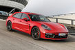 Review of the all-wheel drive station wagon Porsche Panamera Sport Turismo photo 7