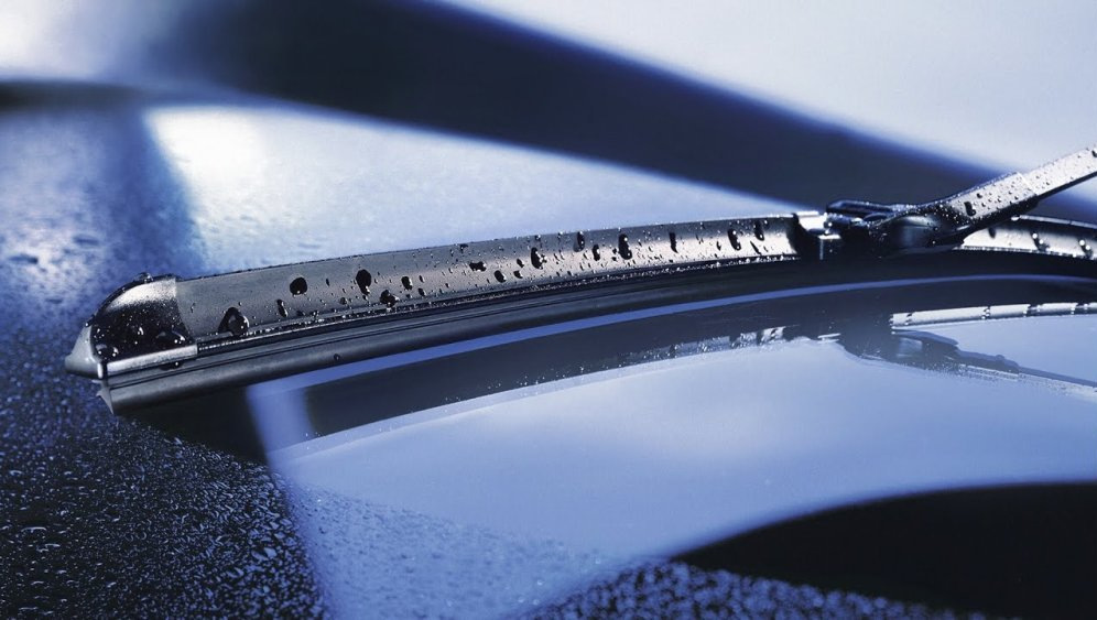 Signs for Urgent Wiper Blades Replacement