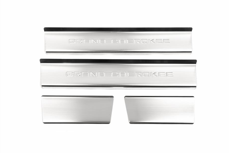 Jeep Grand Cherokee WK2 2010-2021 Door Sill Protectors OmsaLine (4 pcs, Stainless Steel) Photo 2
