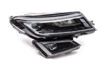 Skoda Kodiaq 2016-2023 Front Headlight (Right, Original, Used) photo 3