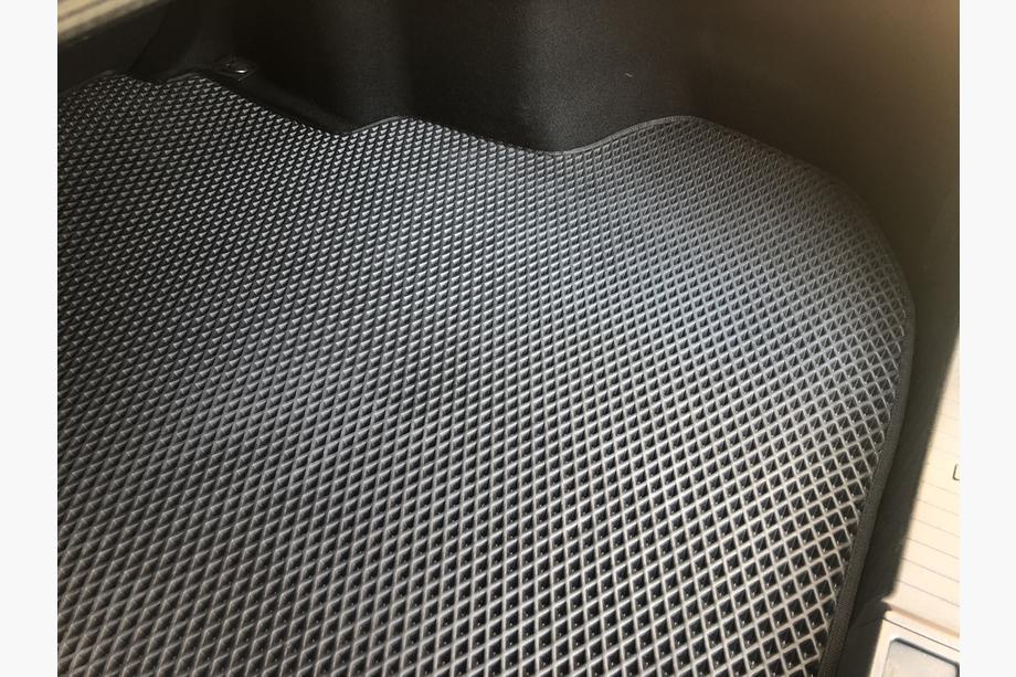 Mercedes E-class W211 2002-2009 Trunk Mat (EVA, Black) Sedan Photo 3