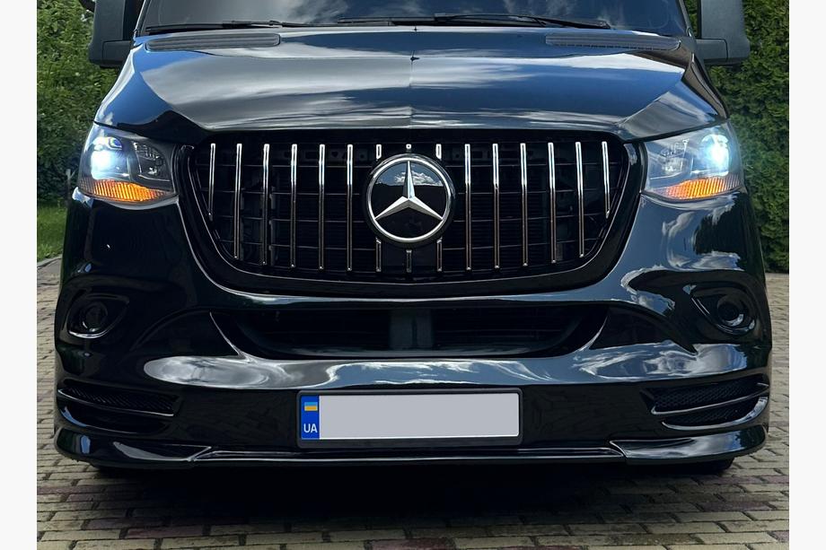 Mercedes Sprinter W907/W910 2018- Front Grille Panamericana GT Chrome Premium V1 Photo 8
