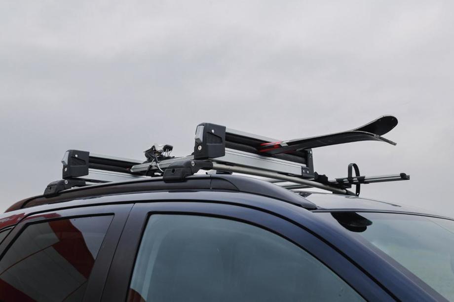 Ski Rack (for Roof Cross Bars) Photo 11