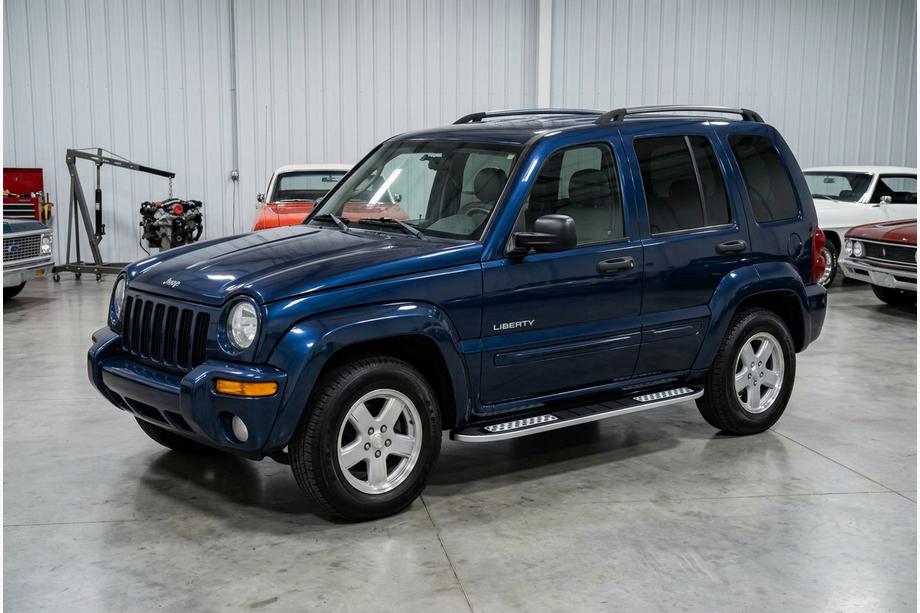 Jeep Cherokee/Liberty 2002-2007 Side Steps Tayga V2 (2 pcs, Aluminum) Photo 1