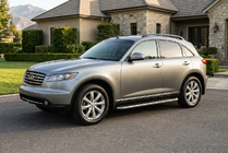 Infiniti FX 2003-2008 Side Steps Maydos V1 (2 pcs, Aluminum) photo 1