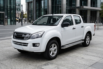 Isuzu D-Max 2011-2019 Side Steps Maydos V2 (2 pcs, Aluminum) photo 1