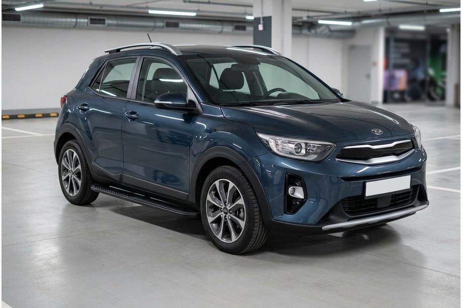 Kia Stonic 2017- Side Steps Tayga Black (2 pcs, Aluminum) Image
