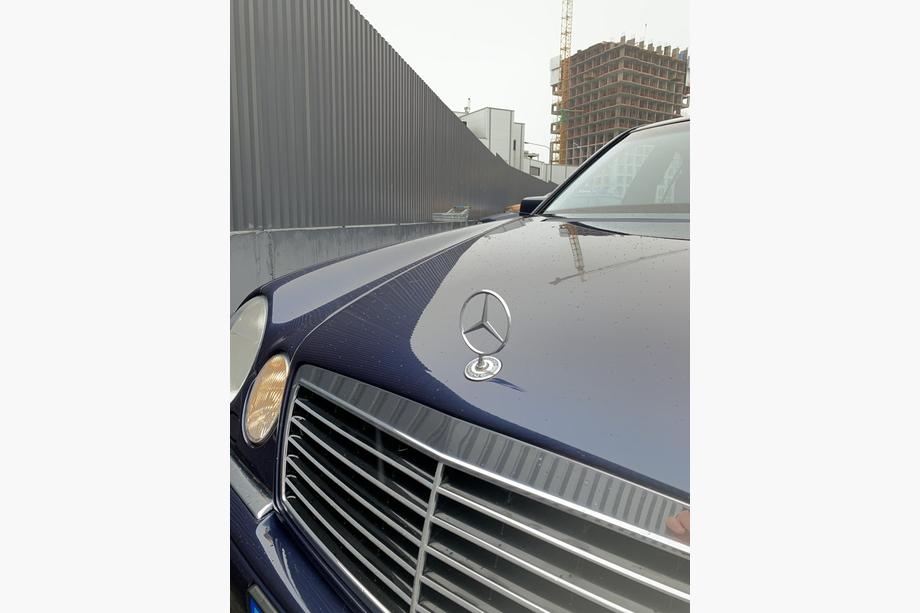 Mercedes E-class W210 1995-2002 Target emblem (with lettering) Photo 2