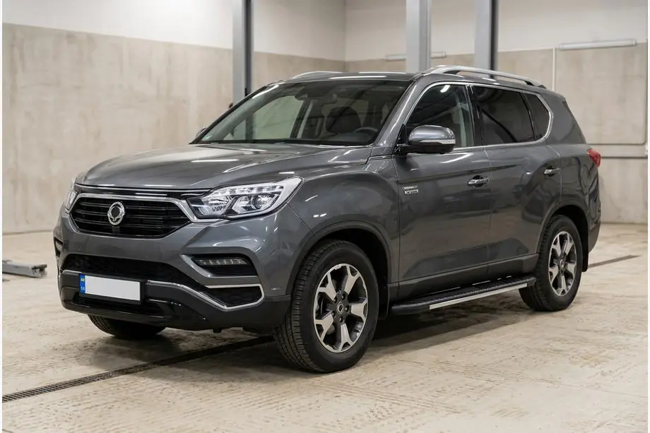 SsangYong Rexton II 2017- Side Steps Bosphore Grey (2 pcs, Aluminum) Image