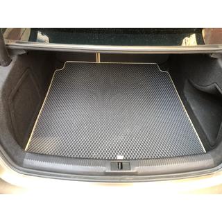 Trunk Mat Sedan (EVA, Black) photo 1