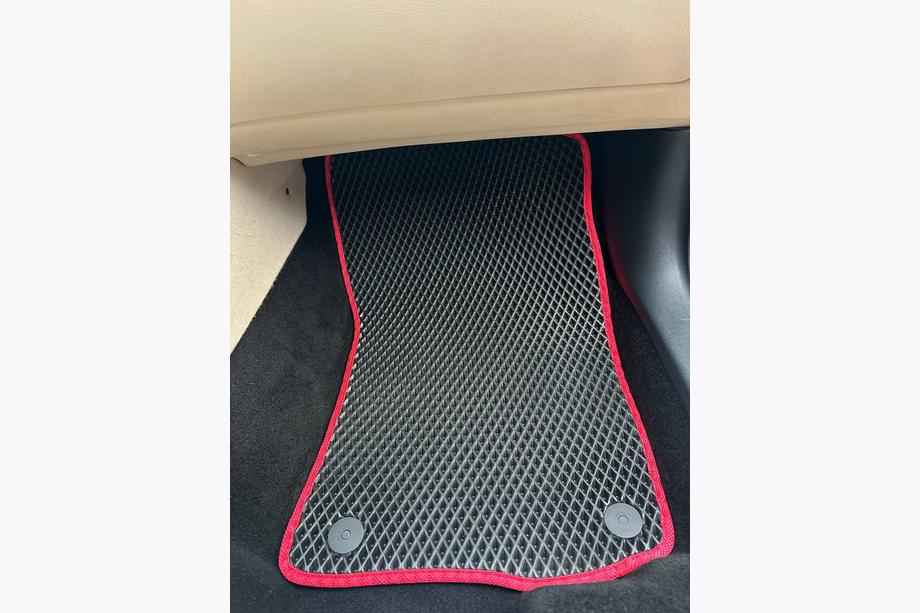 Skoda Octavia II A5 2006-2010 EVA Floor Mats (black) Photo 2