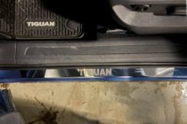 Volkswagen Tiguan 2016-2023 Stainless Steel Door Sill Protectors Carmos photo 2