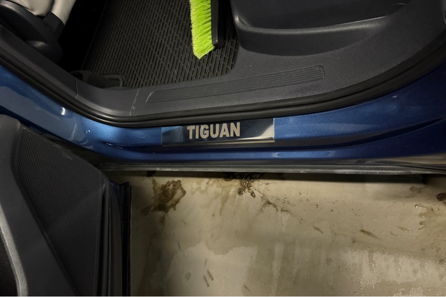 Volkswagen Tiguan 2016-2023 Stainless Steel Door Sill Protectors Carmos Image