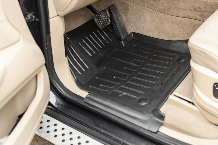 BMW X5 E70 2007-2013 Stingray 3D Rubber Floor Mats (4 pcs, Polyurethane) Image