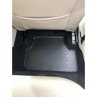 Rubber floor mats for E-Golf (4 pcs, Stingray Premium) photo 3