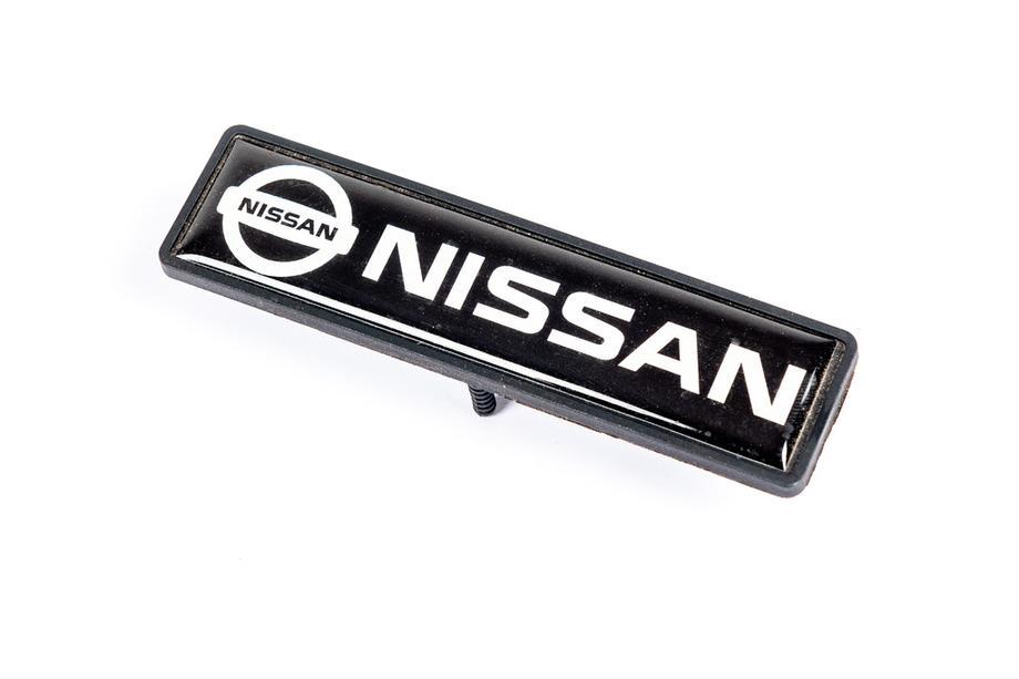 Nissan Floor Mat Badge (1pc) Photo 1