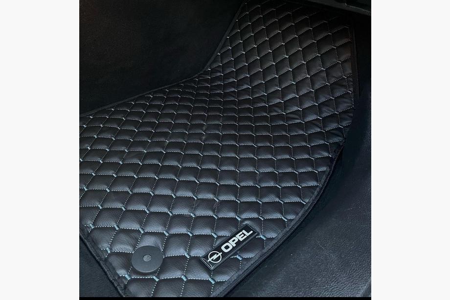 Opel Floor Mat Badge (1pc) Photo 2