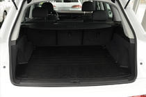 Audi Q7 2015–2026 Rubber Trunk Mat (Stingray) photo 2