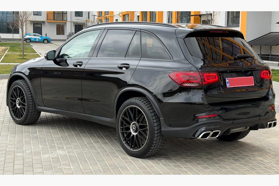 Mercedes GLC X253 2015-2022 Full Body Kit 2020-2022 (AMG GLC63) Photo 5