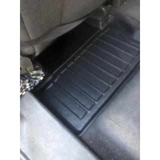 Stingray 3D Rubber Floor Mats (5 pcs, Polyurethane) Opel Zafira B 2005–2011 photo 3
